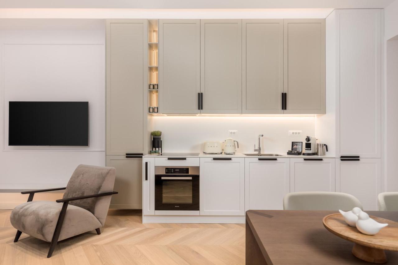 Plaza Apartments Opatija Luaran gambar