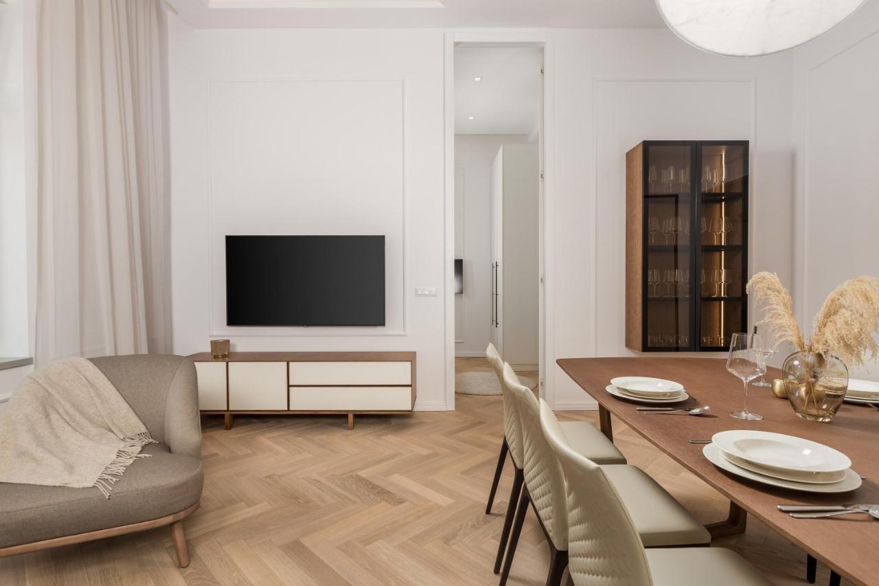 Plaza Apartments Opatija Luaran gambar