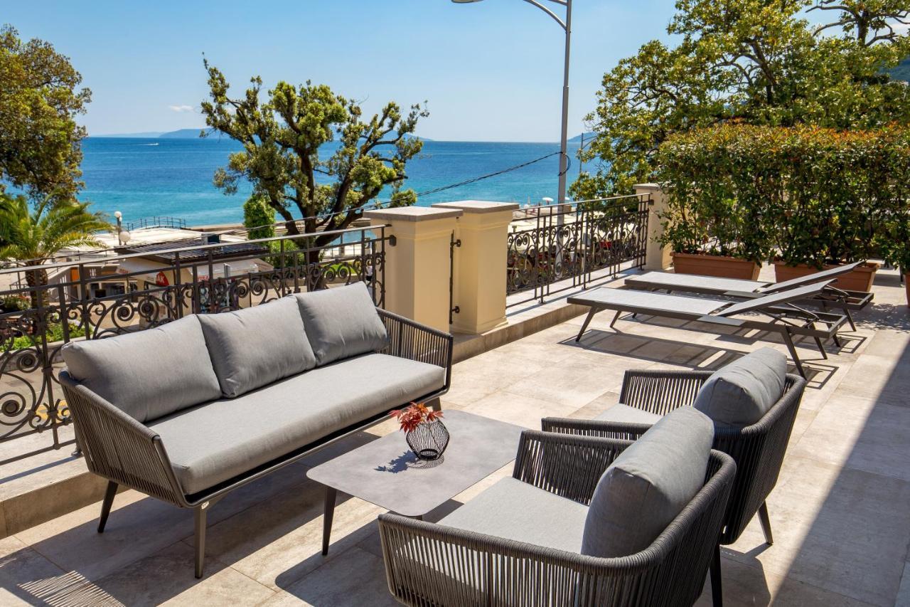 Plaza Apartments Opatija Luaran gambar