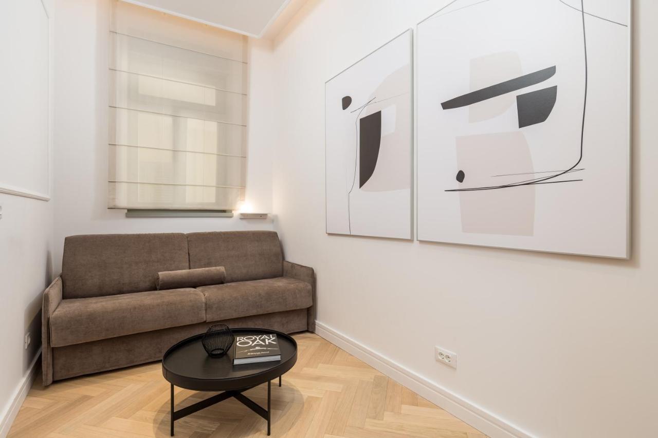 Plaza Apartments Opatija Luaran gambar