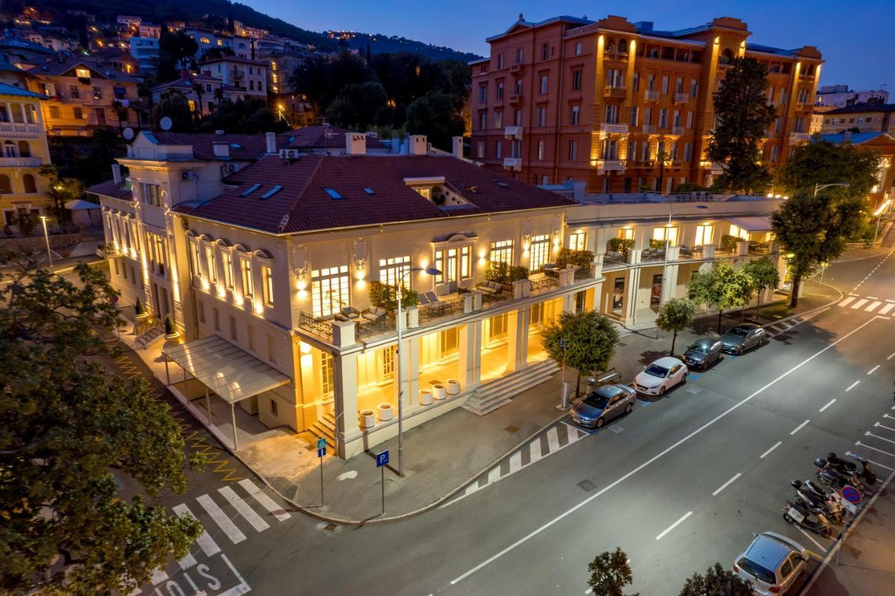 Plaza Apartments Opatija Luaran gambar